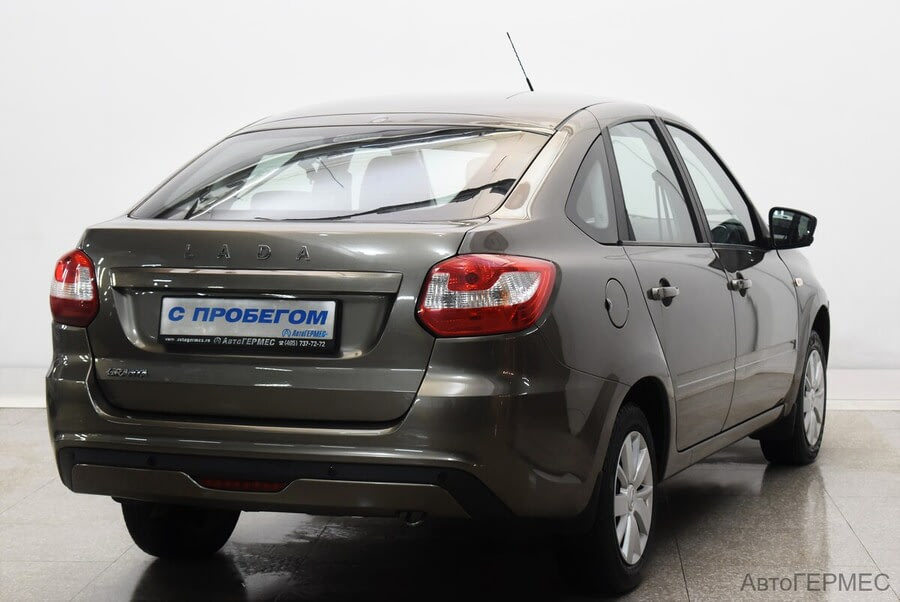 Фото LADA Granta I Рестайлинг с пробегом | №4 Фото LADA Granta I Рестайлинг с пробегом | №4