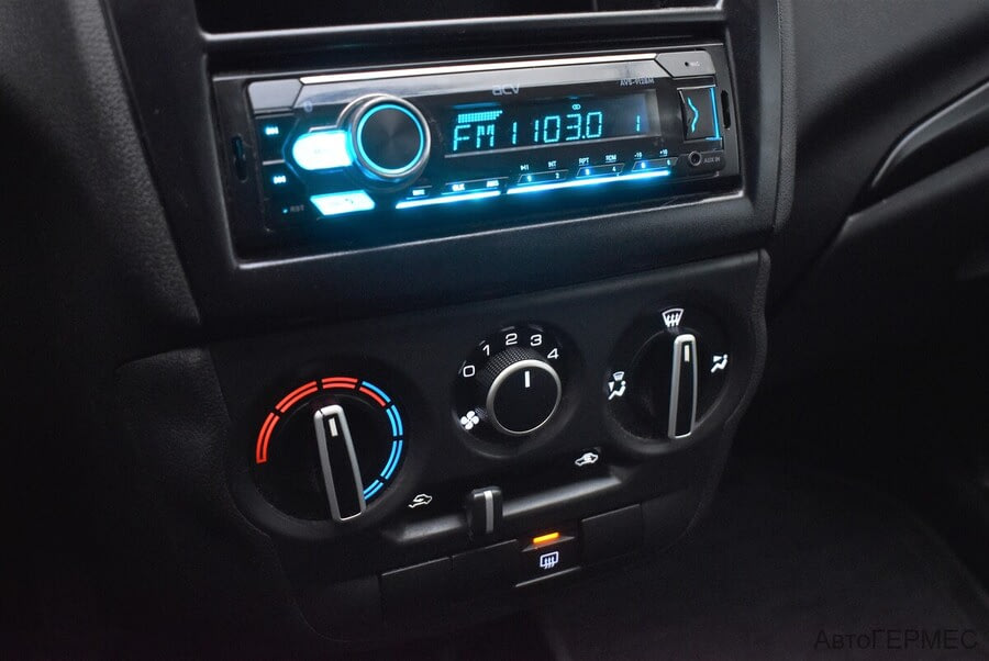 Фото LADA Granta I Рестайлинг с пробегом | №7