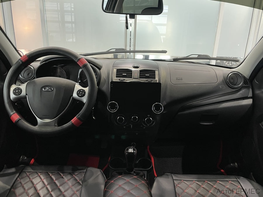 Фото LADA Granta I Рестайлинг с пробегом | №5 Фото LADA Granta I Рестайлинг с пробегом | №5