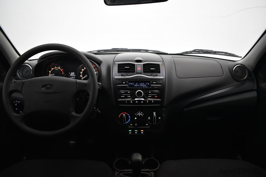 Фото LADA Granta I Рестайлинг с пробегом | №5 Фото LADA Granta I Рестайлинг с пробегом | №5