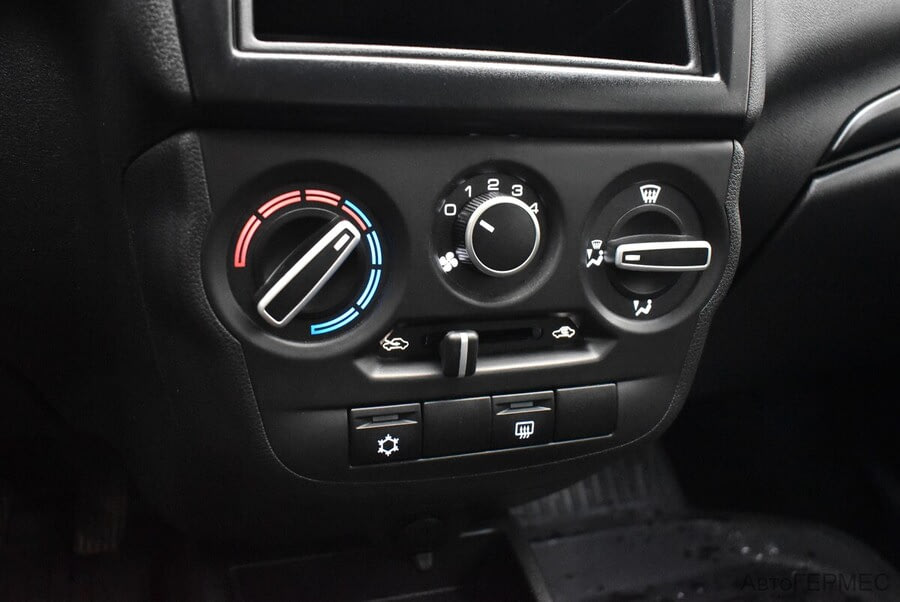 Фото LADA Granta I Рестайлинг с пробегом | №7