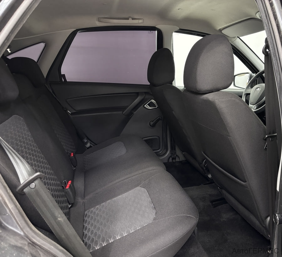 Фото LADA Granta I Рестайлинг с пробегом | №11 Фото LADA Granta I Рестайлинг с пробегом | №11