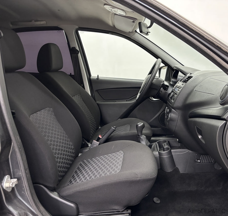 Фото LADA Granta I Рестайлинг с пробегом | №10 Фото LADA Granta I Рестайлинг с пробегом | №10