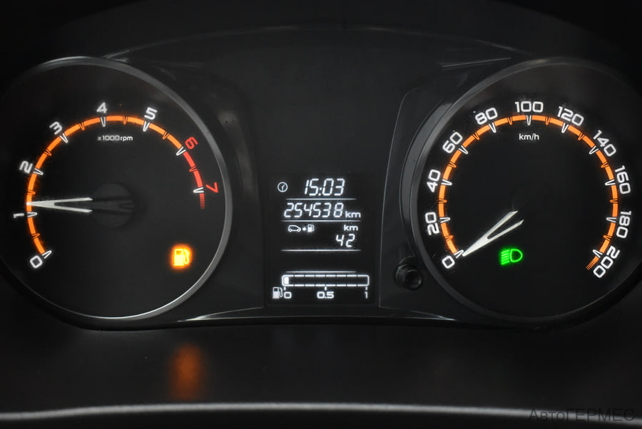 Фото LADA Granta I Рестайлинг с пробегом | №6 Фото LADA Granta I Рестайлинг с пробегом | №6