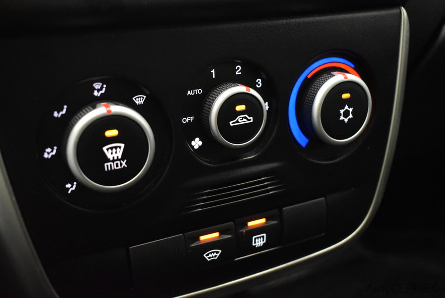 Фото LADA Granta I Рестайлинг с пробегом | №8 Фото LADA Granta I Рестайлинг с пробегом | №8