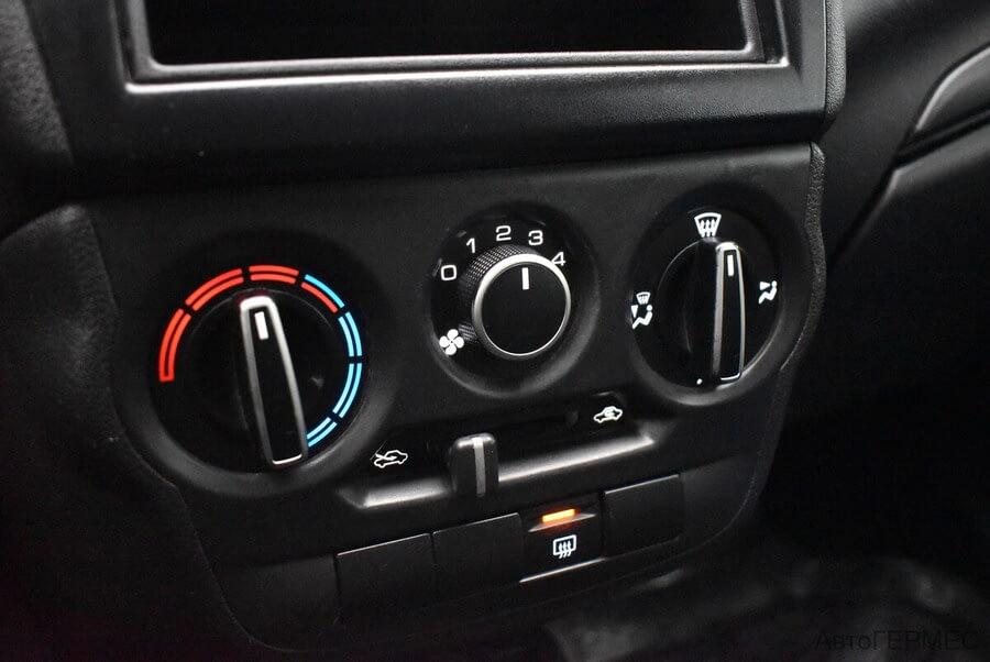 Фото LADA Granta I Рестайлинг с пробегом | №7