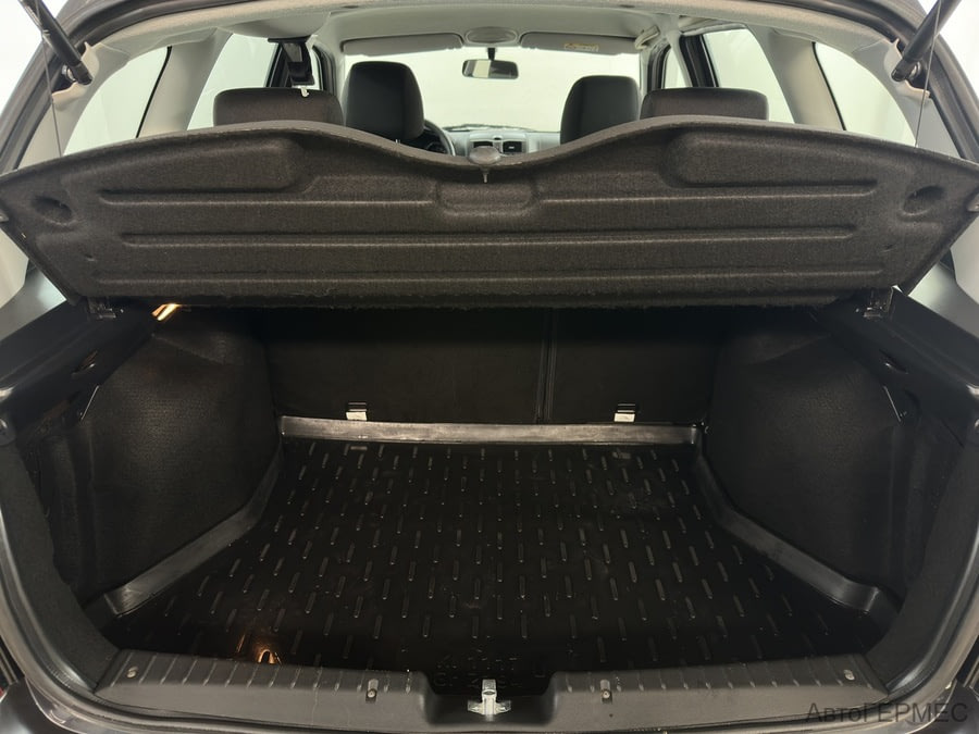 Фото LADA Granta I Рестайлинг с пробегом | №12 Фото LADA Granta I Рестайлинг с пробегом | №12