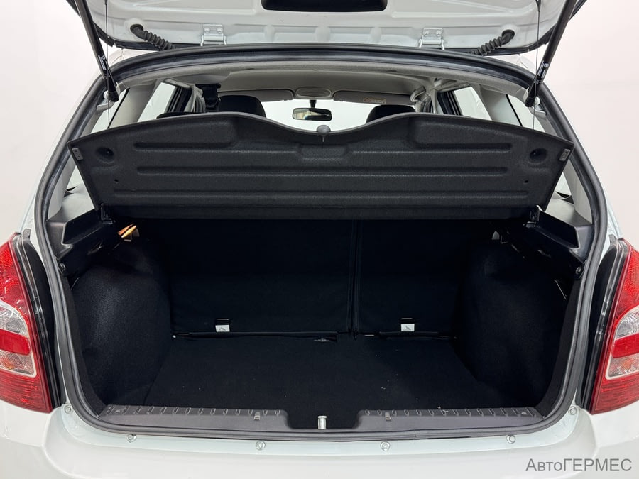 Фото LADA Granta I Рестайлинг с пробегом | №12 Фото LADA Granta I Рестайлинг с пробегом | №12