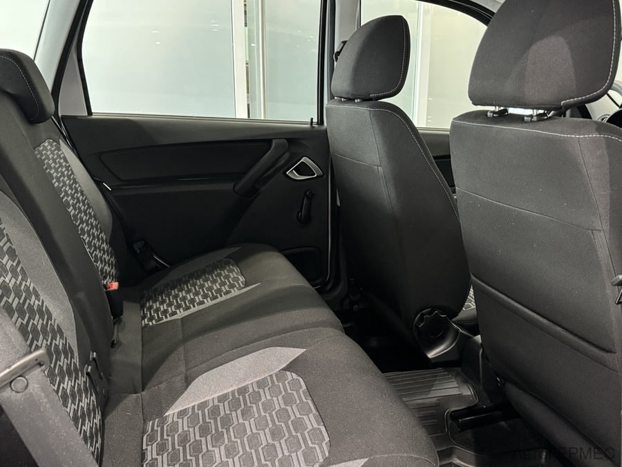 Фото LADA GRANTA CROSS I с пробегом | №11