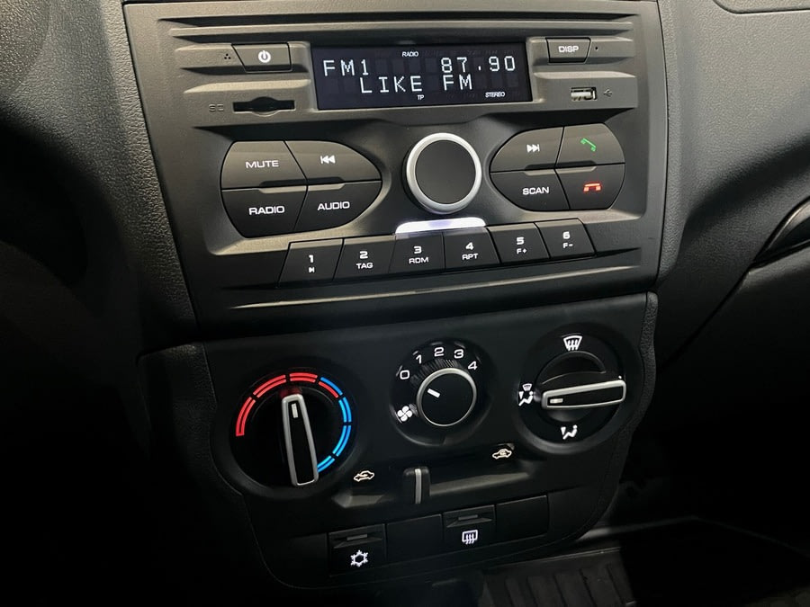 Фото LADA Granta I Рестайлинг с пробегом | №7 Фото LADA Granta I Рестайлинг с пробегом | №7