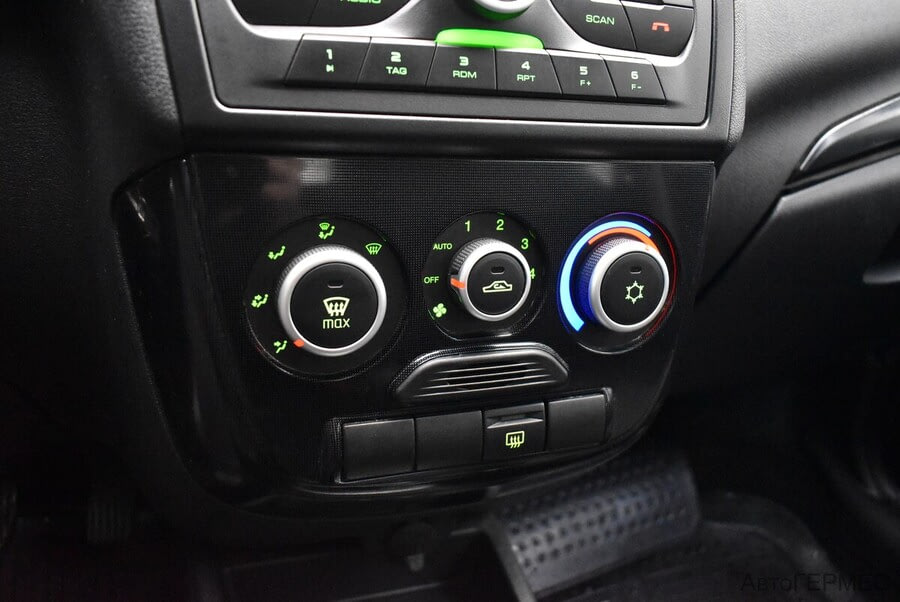 Фото LADA KALINA CROSS II KALINA CROSS с пробегом | №8