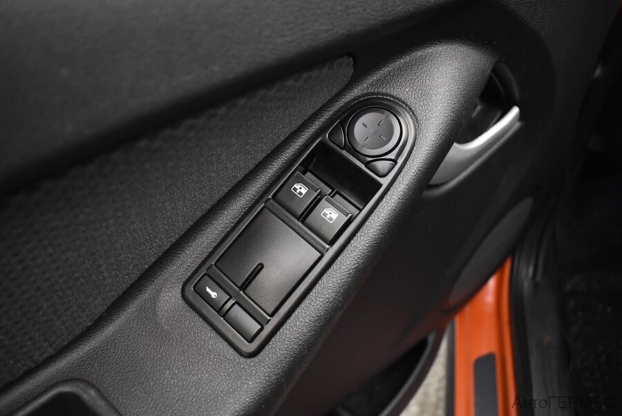 Фото LADA KALINA CROSS II KALINA CROSS с пробегом | №10