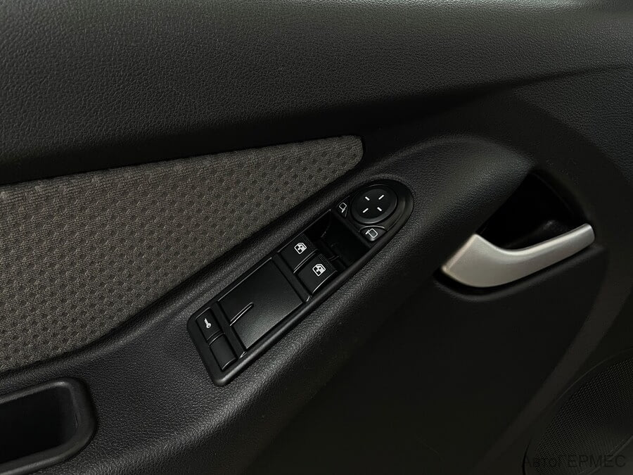 Фото LADA Kalina II с пробегом | №9 Фото LADA Kalina II с пробегом | №9