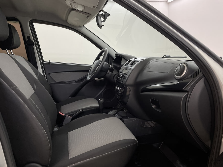 Фото LADA Kalina II с пробегом | №11 Фото LADA Kalina II с пробегом | №11