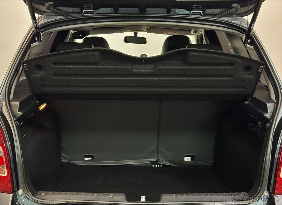 Фото LADA Granta I Рестайлинг с пробегом | №13 Фото LADA Granta I Рестайлинг с пробегом | №13