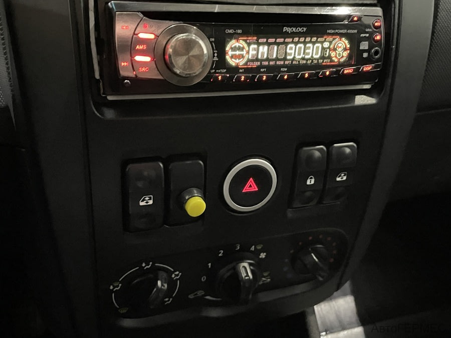 Фото LADA Largus I с пробегом | №7