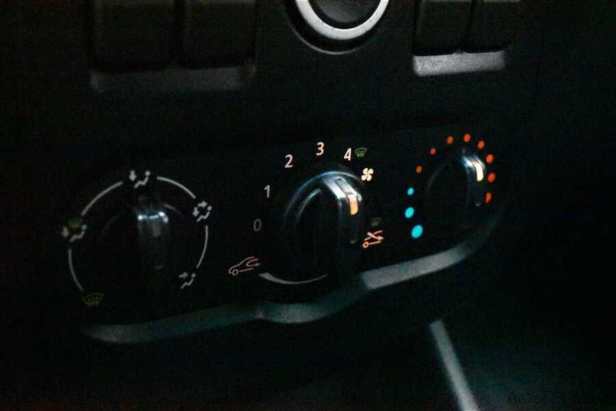 Фото LADA Largus I с пробегом | №7