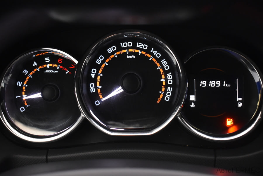 Фото LADA Largus I Рестайлинг с пробегом | №6 Фото LADA Largus I Рестайлинг с пробегом | №6