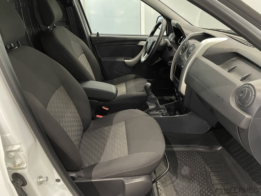 Фото LADA Largus I Рестайлинг с пробегом | №9 Фото LADA Largus I Рестайлинг с пробегом | №9