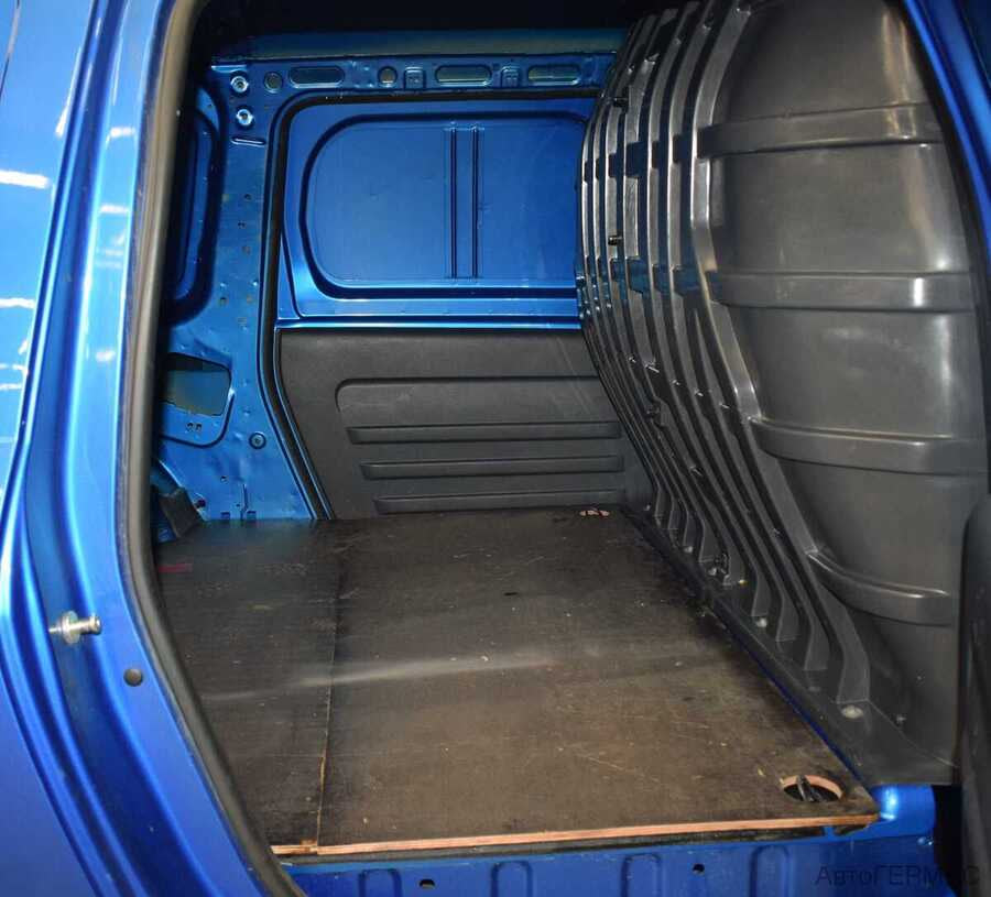 Фото LADA Largus I Рестайлинг с пробегом | №12