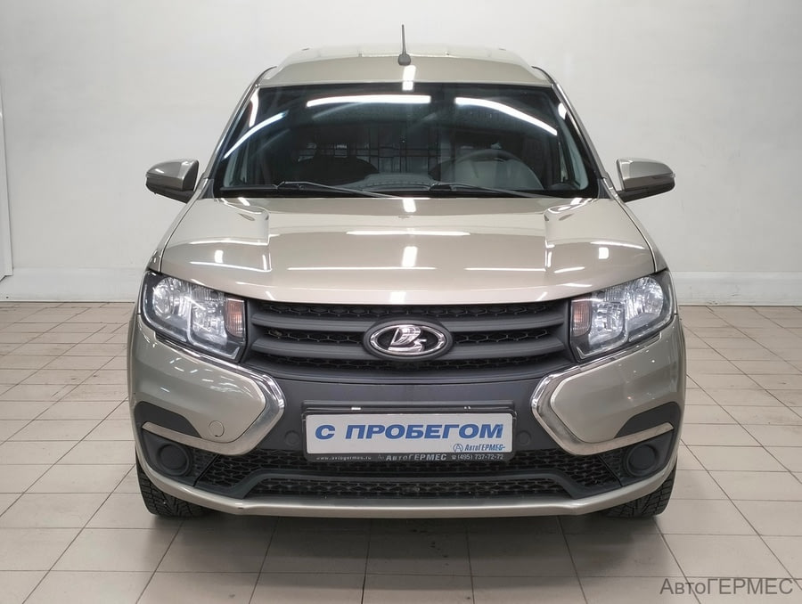 Фото LADA Largus I Рестайлинг с пробегом | №2 Фото LADA Largus I Рестайлинг с пробегом | №2