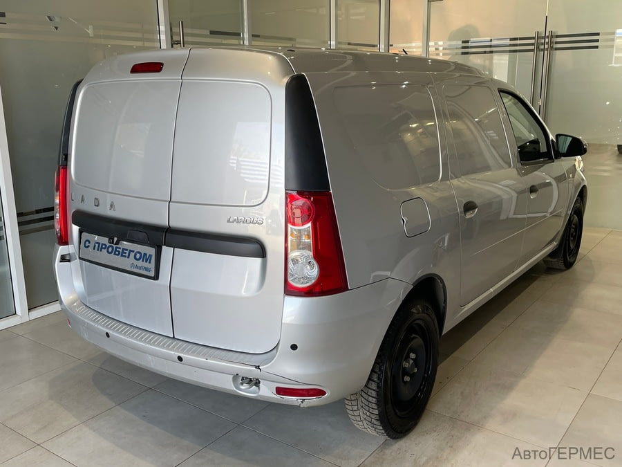 Фото LADA Largus I Рестайлинг с пробегом | №4 Фото LADA Largus I Рестайлинг с пробегом | №4