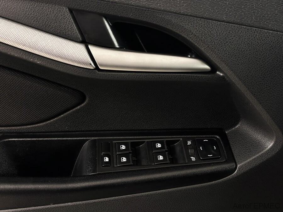 Фото LADA Vesta I с пробегом | №9