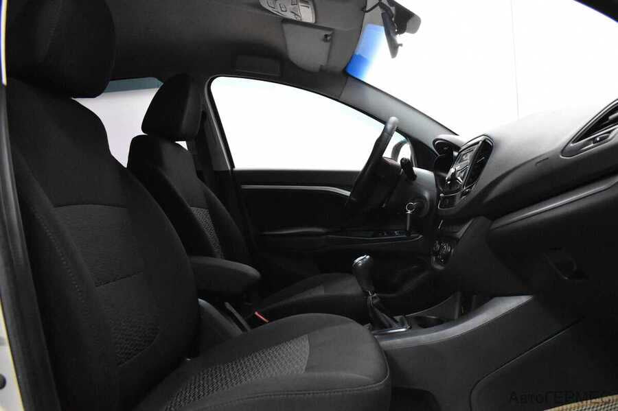 Фото LADA Vesta I с пробегом | №11