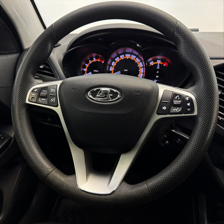 Фото LADA Vesta I с пробегом | №8 Фото LADA Vesta I с пробегом | №8