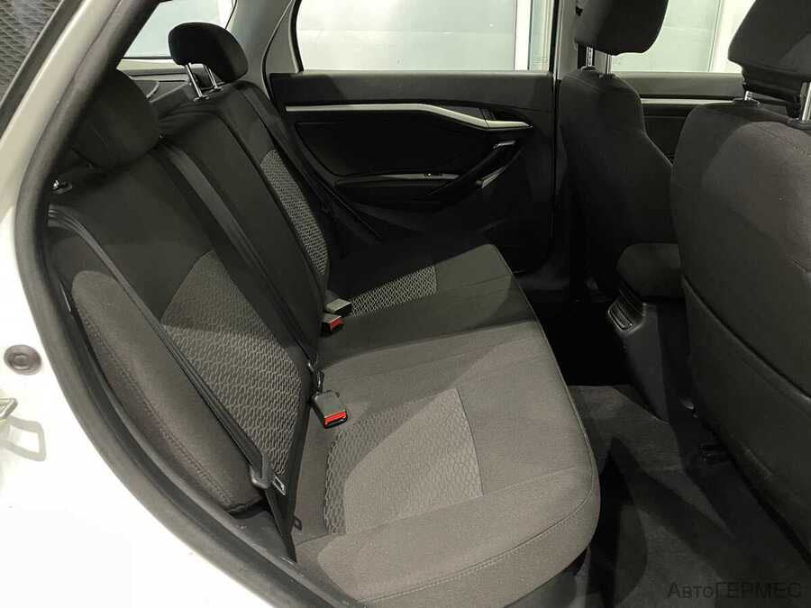 Фото LADA Vesta I с пробегом | №11