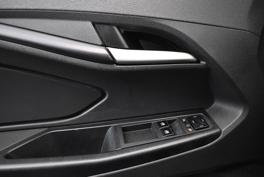 Фото LADA Vesta I с пробегом | №9