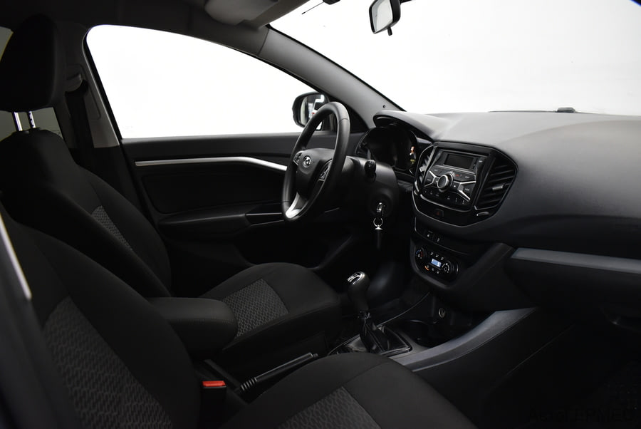 Фото LADA Vesta I с пробегом | №11