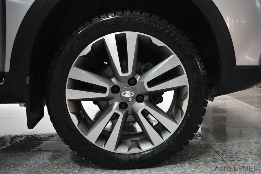 Фото LADA VESTA SW CROSS I Vesta SW Cross с пробегом | №15 Фото LADA VESTA SW CROSS I Vesta SW Cross с пробегом | №15