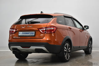 Фото LADA VESTA SW CROSS I Vesta SW Cross с пробегом
