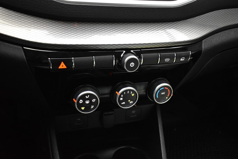 Фото LADA Vesta I с пробегом | №9