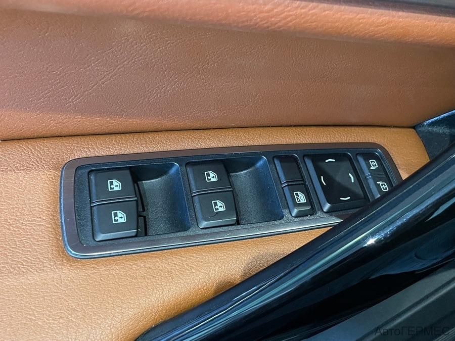 Фото LADA Vesta I Рестайлинг с пробегом | №10