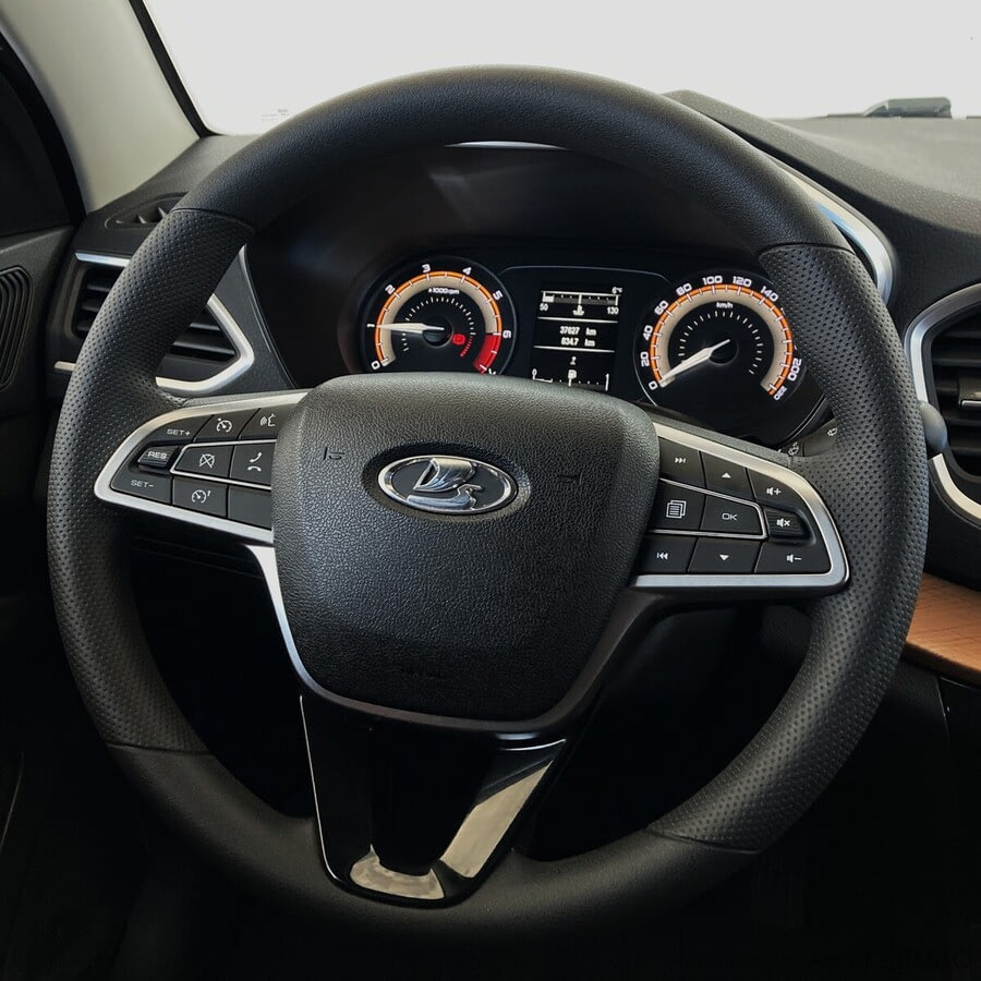 Фото LADA Vesta I Рестайлинг с пробегом | №8