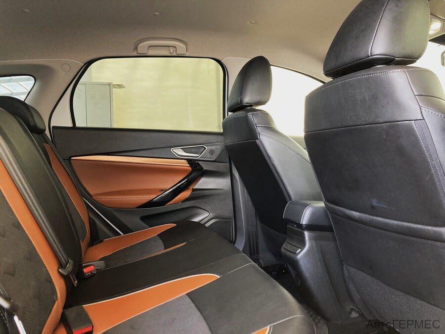 Фото LADA Vesta I Рестайлинг с пробегом | №12