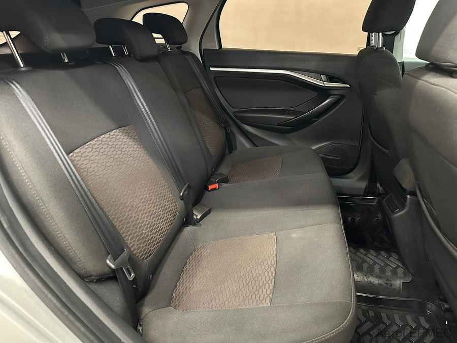 Фото LADA Vesta I с пробегом | №12