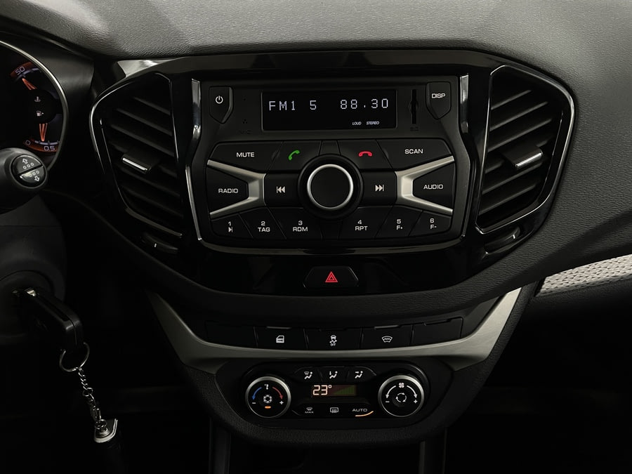 Фото LADA VESTA CROSS I с пробегом | №7 Фото LADA VESTA CROSS I с пробегом | №7