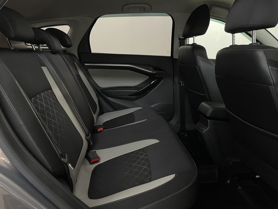 Фото LADA VESTA CROSS I с пробегом | №12 Фото LADA VESTA CROSS I с пробегом | №12