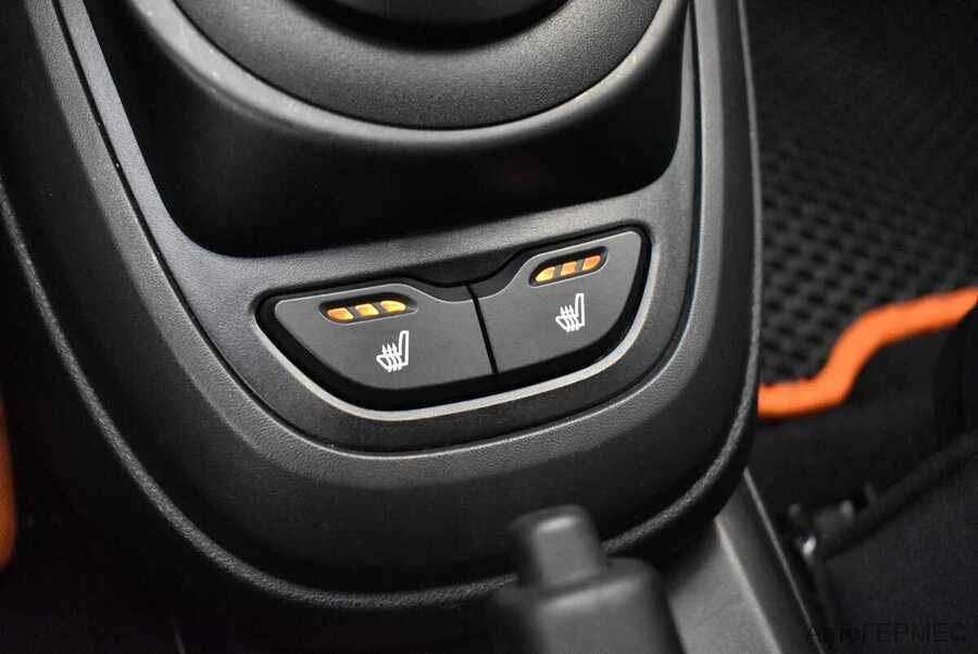 Фото LADA VESTA SW CROSS I Vesta SW Cross с пробегом | №9