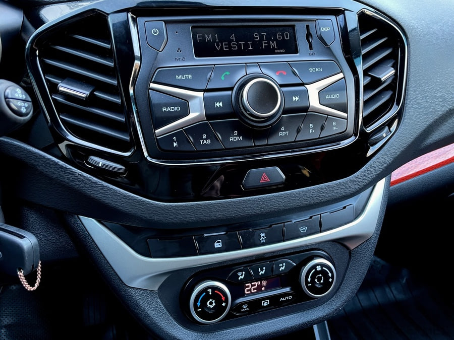 Фото LADA Vesta I с пробегом | №7