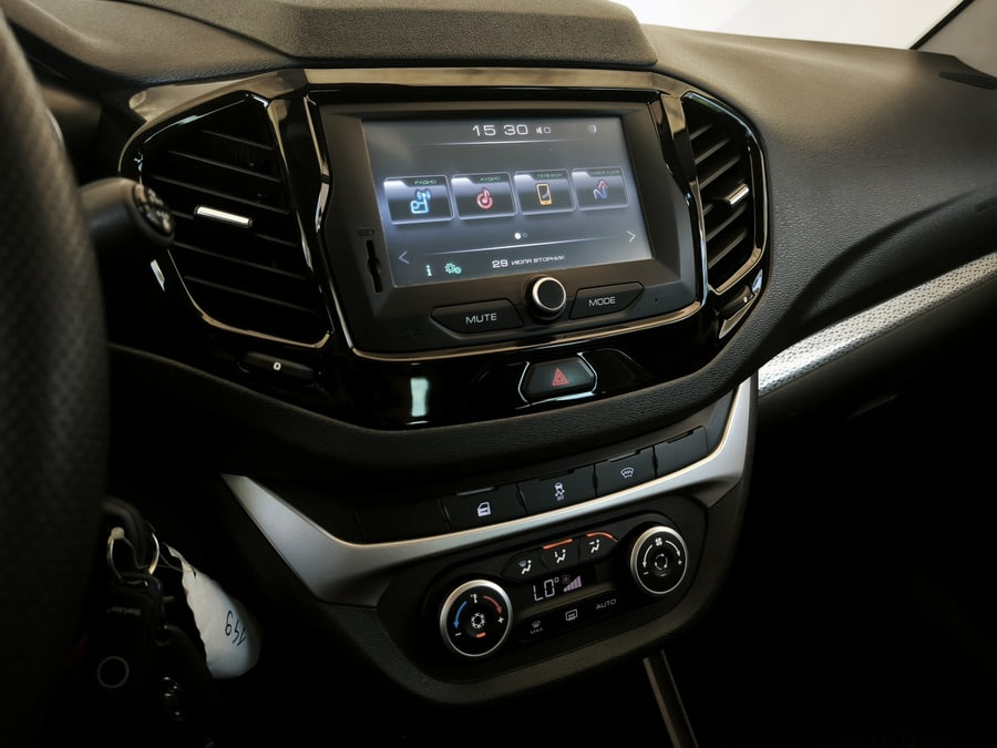 Фото LADA Vesta I с пробегом | №7