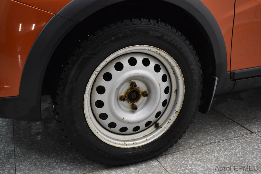 Фото LADA VESTA SW CROSS I Vesta SW Cross с пробегом | №17