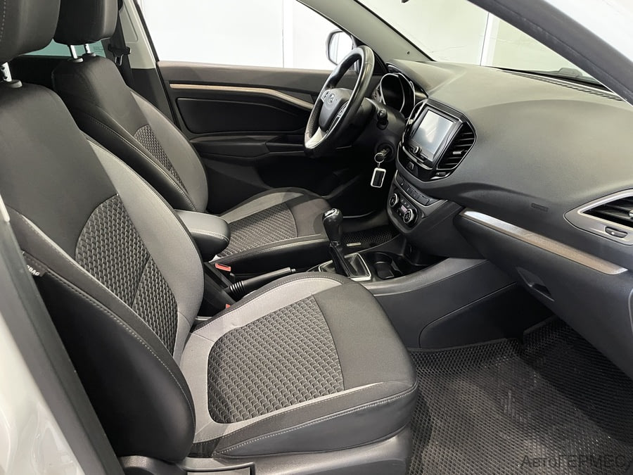 Фото LADA Vesta I с пробегом | №12