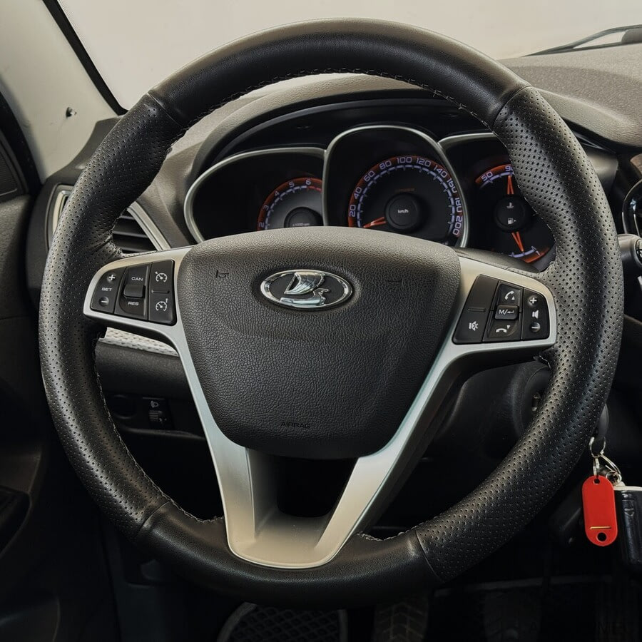 Фото LADA VESTA CROSS I с пробегом | №9