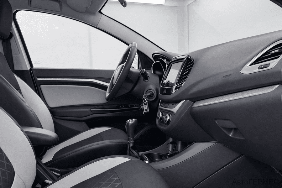 Фото LADA VESTA CROSS I с пробегом | №12