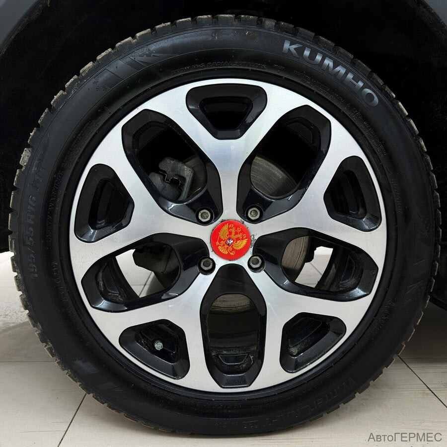 Фото LADA VESTA CROSS I с пробегом | №14 Фото LADA VESTA CROSS I с пробегом | №14