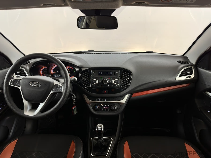 Фото LADA Vesta SW Cross (универсал кросс) I с пробегом | №5